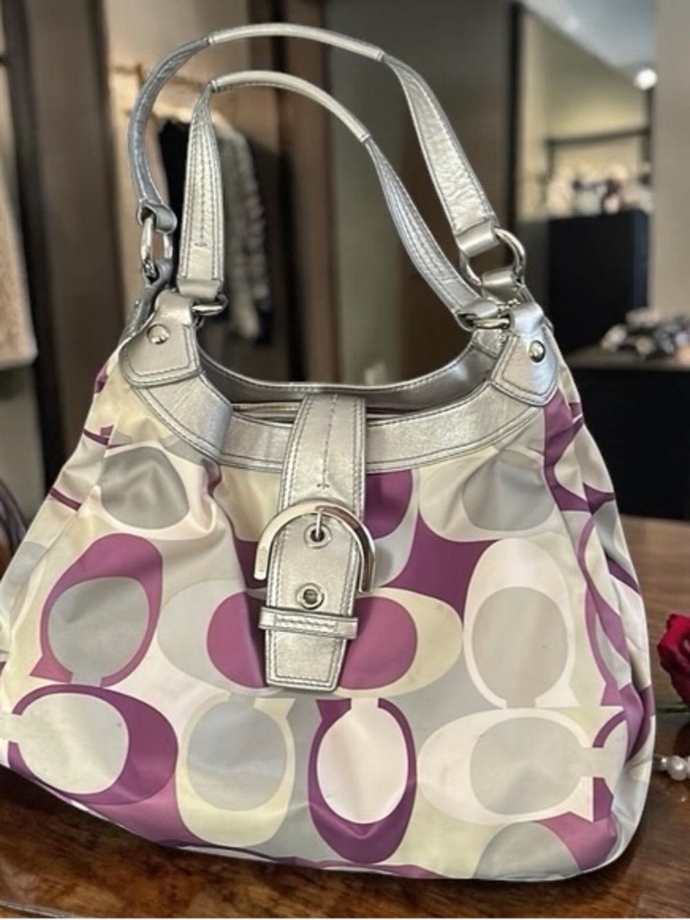 Coach Signature Soho Scarf Print Hobo Bag and its matching wallet - Picture 3 of 16